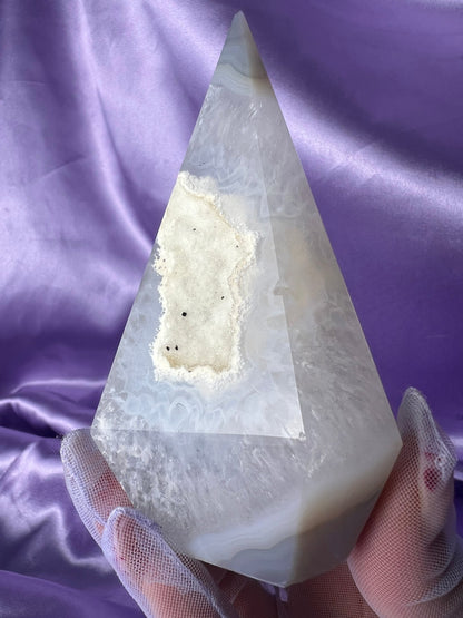 Agate Pyramid 004